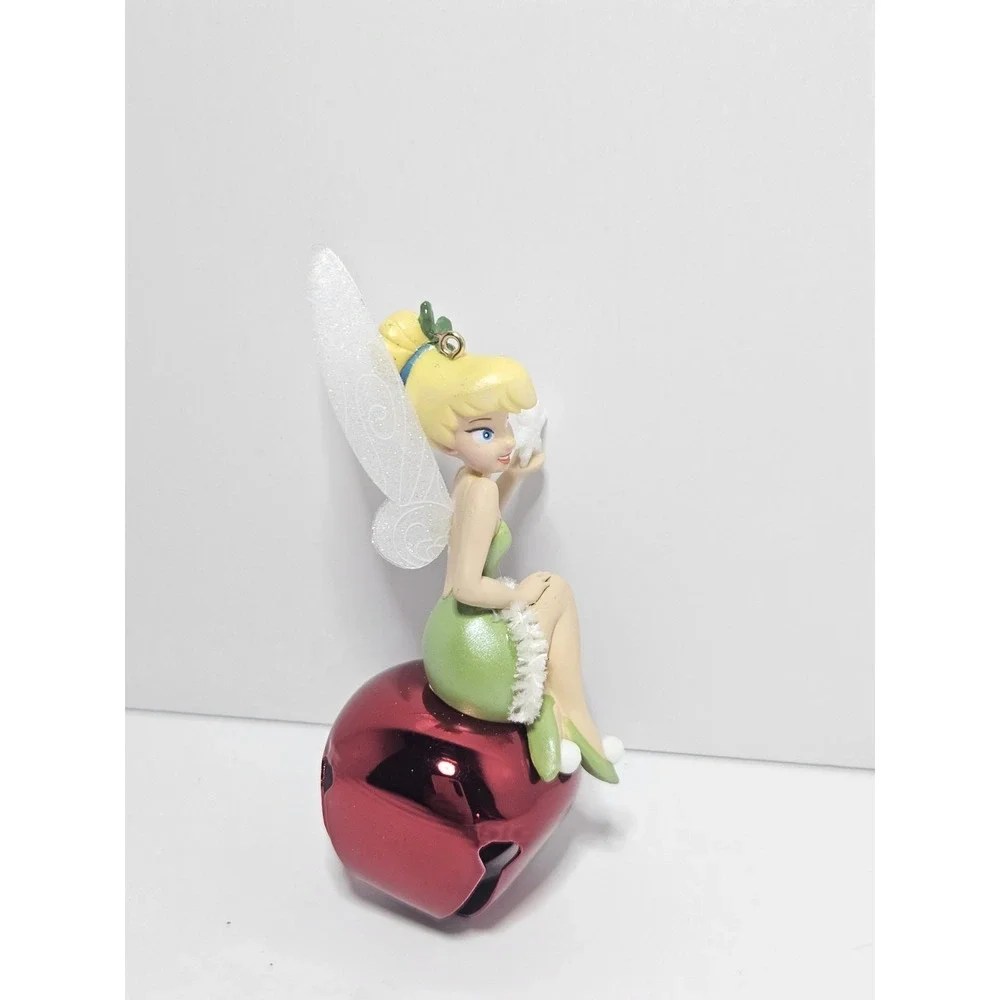 2011 Hallmark Keepsake Ornament Our Favorite Pixie Disney Tinker Bell QXD1639